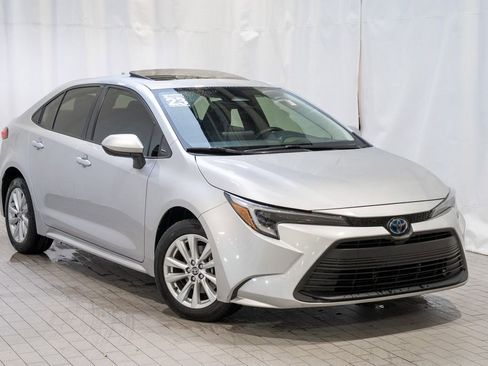 Used 2023 Toyota Corolla LE w/ LE Premium Package image 1