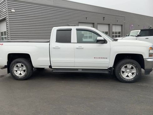 Used 2018 Chevrolet Silverado 1500 LT image 9