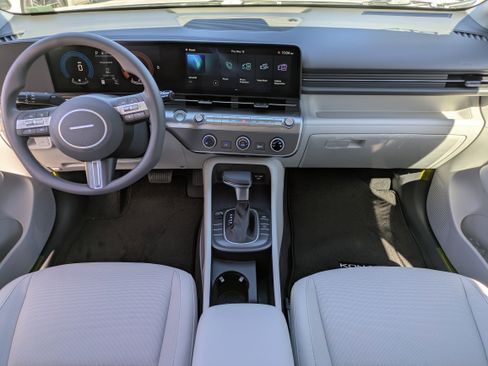 New 2026 Hyundai Kona SE image 15