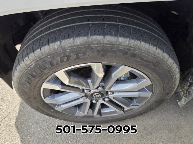 Used 2026 Toyota 4Runner Limited AWD/4WD image 7