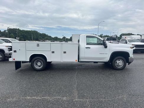 New 2026 Chevrolet Silverado 3500 W/T w/ WT Convenience Package RWD image 6