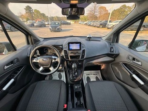 Used 2020 Ford Transit Connect XLT image 15