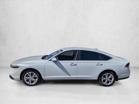 Used 2023 Honda Accord LX image 9