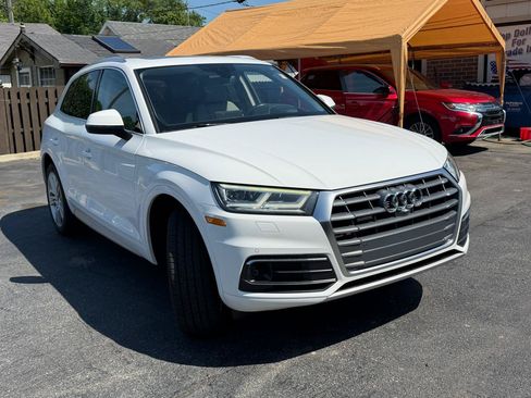 Used 2018 Audi Q5 Prestige AWD/4WD image 3