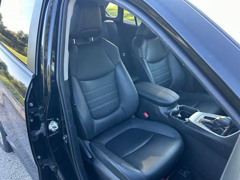 Used 2021 Toyota RAV4 XLE Premium FWD image 16