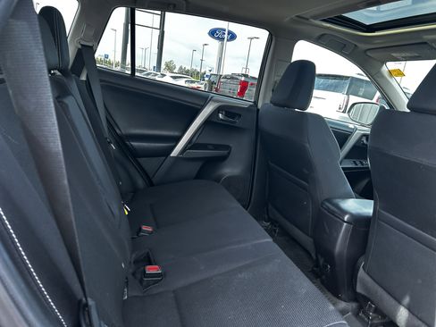 Used 2018 Toyota RAV4 XLE w/ Plus Extra Value Package AWD/4WD image 11