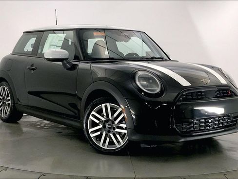 New 2026 MINI Cooper S image 1