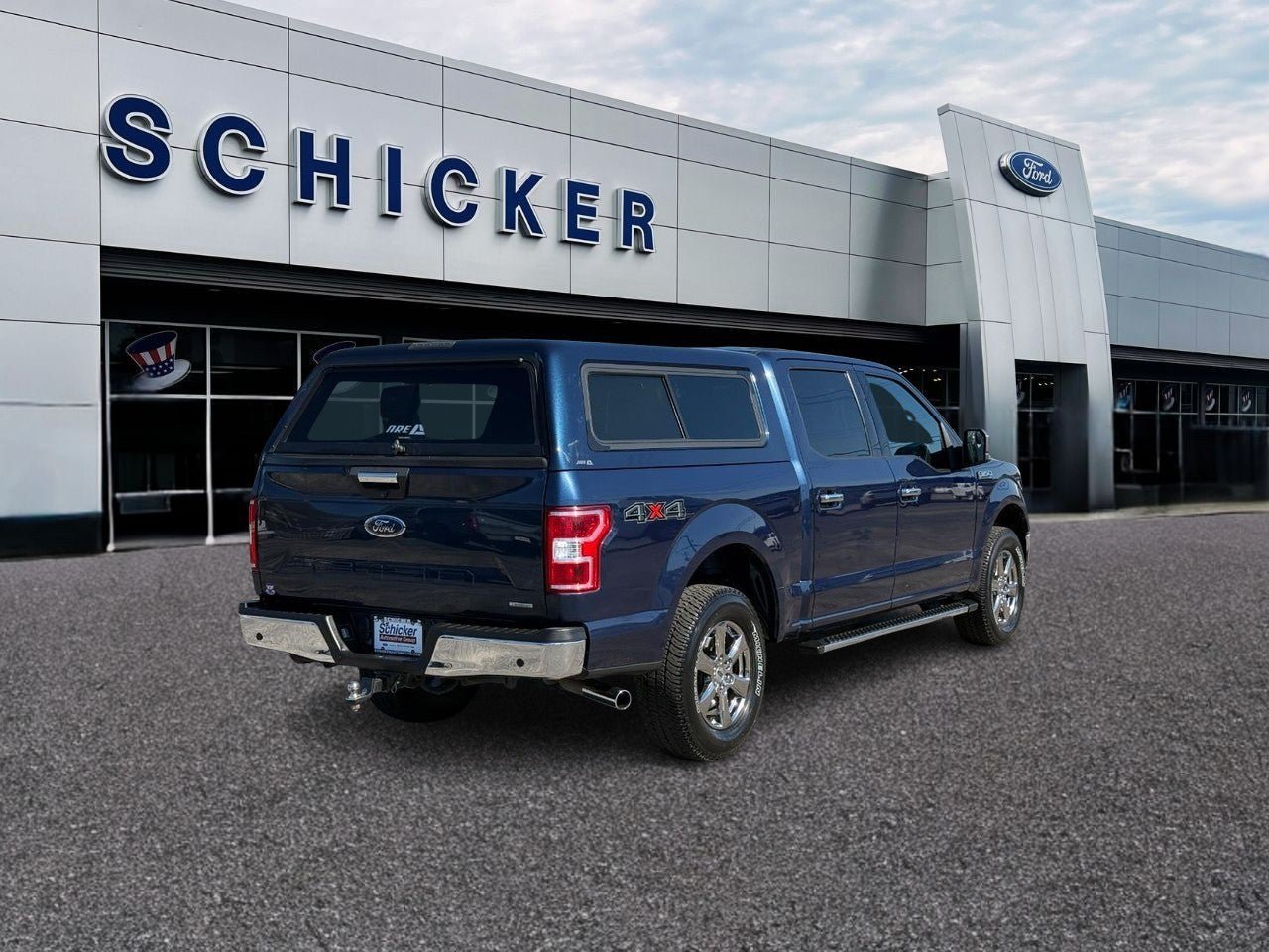 Used 2020 Ford F150 XLT w/ Equipment Group 302A Luxury AWD/4WD image 2