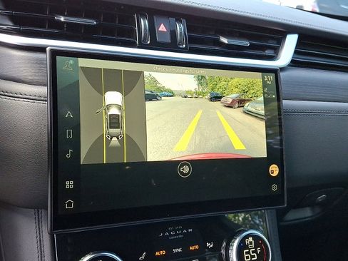 Used 2022 Jaguar F-PACE S image 18