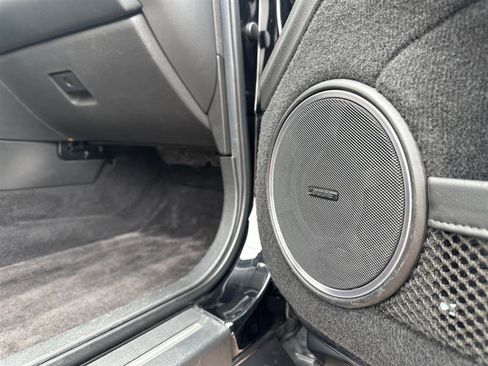 Used 2010 Nissan GT-R Premium image 34