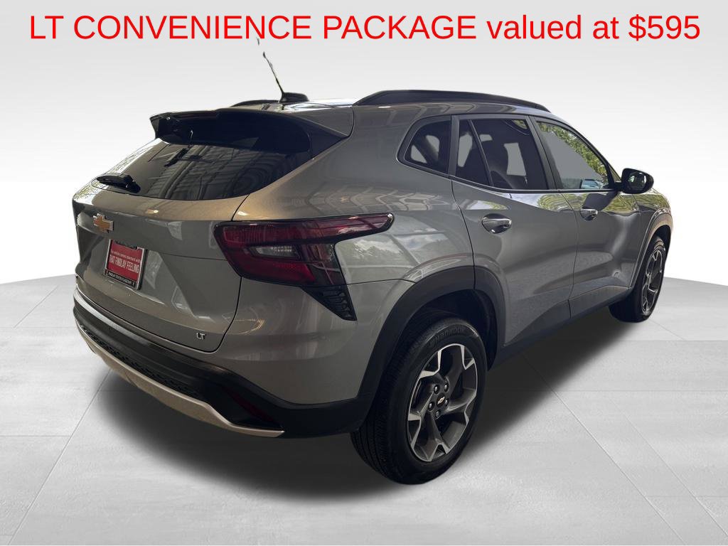 Used 2025 Chevrolet Trax LT w/ Driver Confidence Package FWD image 6