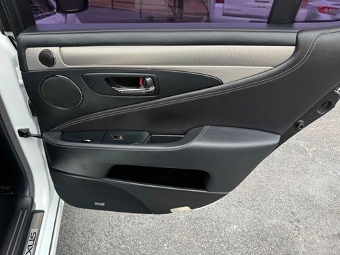 Used 2014 Lexus LS 460 image 24