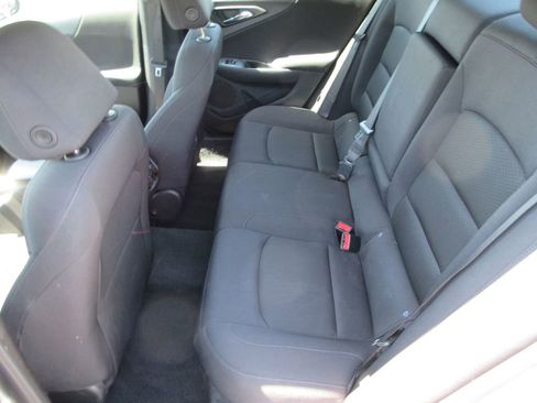 Used 2024 Chevrolet Malibu LT FWD image 12