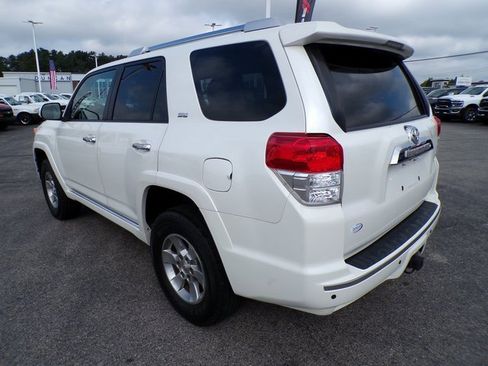 Used 2011 Toyota 4Runner SR5 image 3
