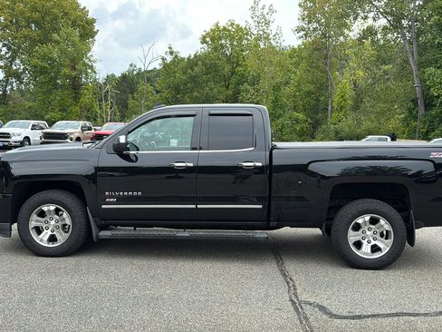 Used 2018 Chevrolet Silverado 1500 LTZ Z71 AWD/4WD image 4