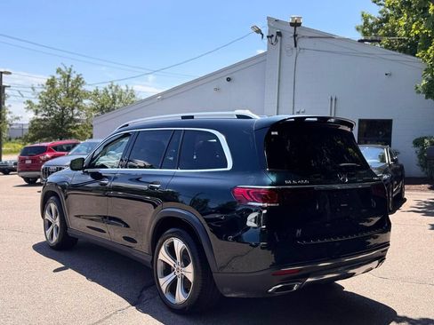 Used 2021 Mercedes-Benz GLS 450 4MATIC image 4