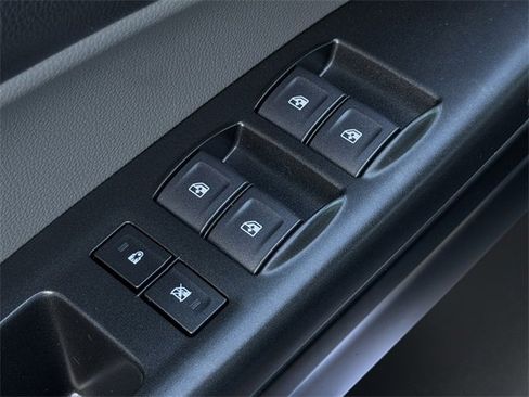 Certified 2022 Chevrolet Colorado W/T w/ WT Convenience Package image 20