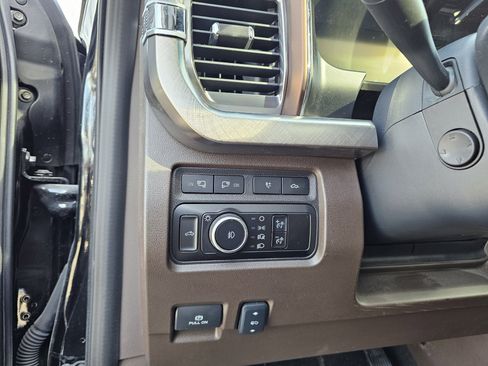 Used 2024 Ford F350 King Ranch w/ Chrome Package image 9