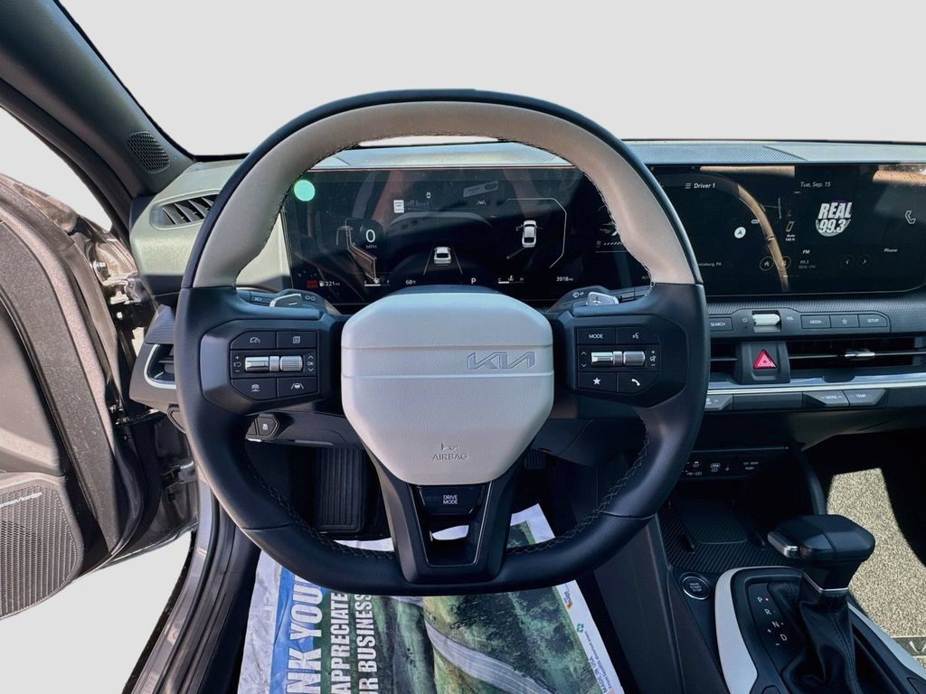 Certified 2025 Kia K4 GT-Line w/ GT-Line Premium Package FWD image 14