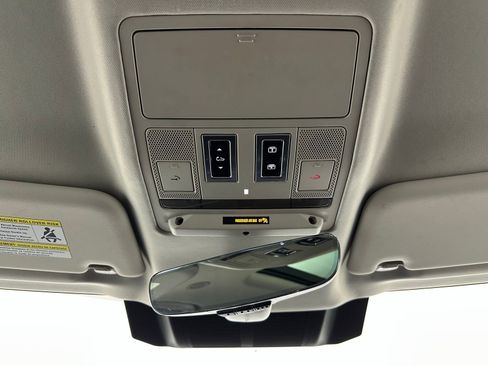 Used 2023 Land Rover Defender 110 S AWD/4WD image 44
