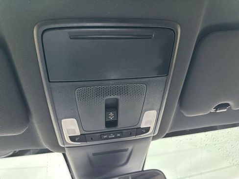 Used 2024 Honda CR-V Sport image 16