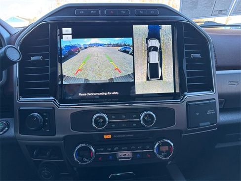 Used 2022 Ford F450 Platinum w/ FX4 Off-Road Package image 20