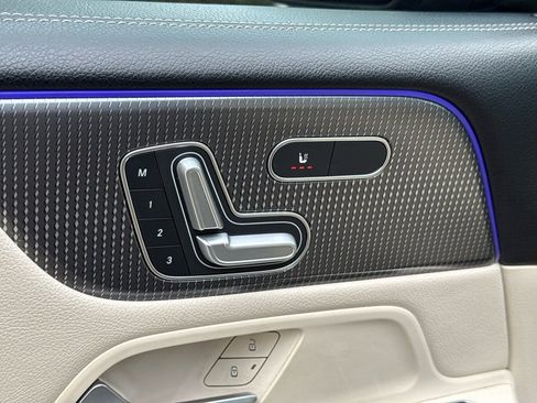 Certified 2020 Mercedes-Benz GLB 250 image 3