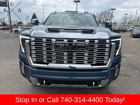 New 2026 GMC Sierra 3500 Denali w/ Technology Package AWD/4WD image 2