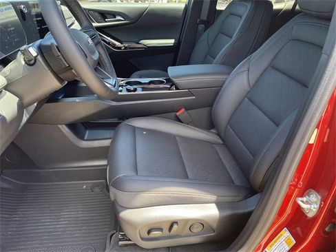 New 2026 Chevrolet Equinox LT w/ Convenience Package II image 10