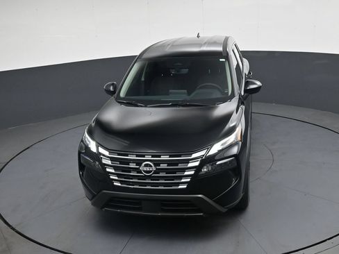 Certified 2026 Nissan Rogue SV FWD image 43