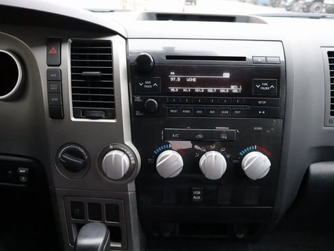 Used 2013 Toyota Tundra 4x4 Double Cab image 6