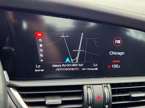 Used 2018 Alfa Romeo Giulia Ti w/ Quick Order Package 22X Lusso AWD/4WD image 19