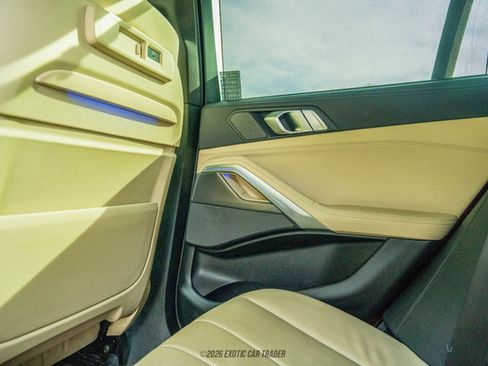 Used 2021 BMW X6 sDrive40i w/ Executive Package image 27