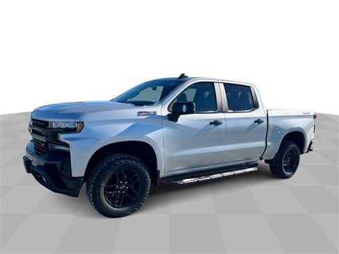 Certified 2020 Chevrolet Silverado 1500 LT Trail Boss image 1