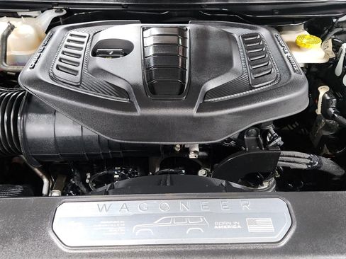 Used 2023 Jeep Wagoneer L Series II image 63