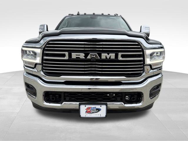 Used 2023 RAM 2500 Laramie AWD/4WD image 8