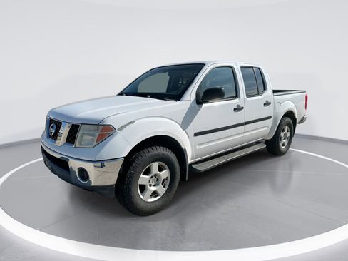 Used 2005 Nissan Frontier SE w/ (P01) Power Pkg image 1