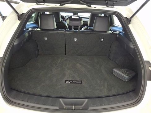 Used 2024 Lexus UX 250h FWD image 34