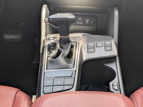 Certified 2026 Kia Sportage SX FWD image 17