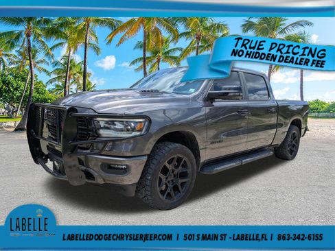 Used 2023 RAM 1500 Laramie AWD/4WD image 8