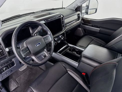 Used 2024 Ford F350 Lariat w/ Chrome Package image 10