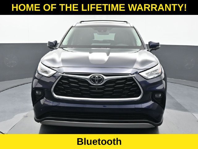 Used 2025 Toyota Highlander Platinum AWD/4WD image 9