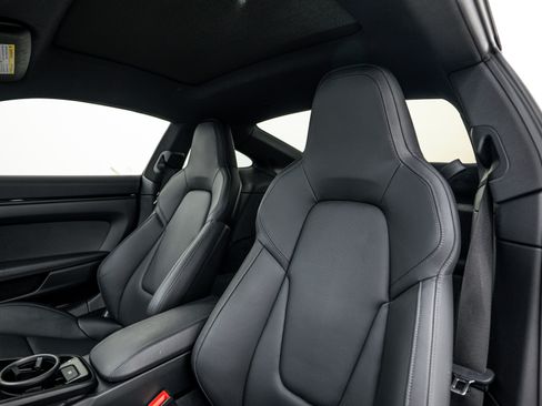 Certified 2023 Porsche 911 Carrera T RWD image 23