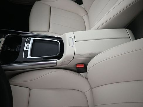 New 2025 Mercedes-Benz GLA 250 image 20