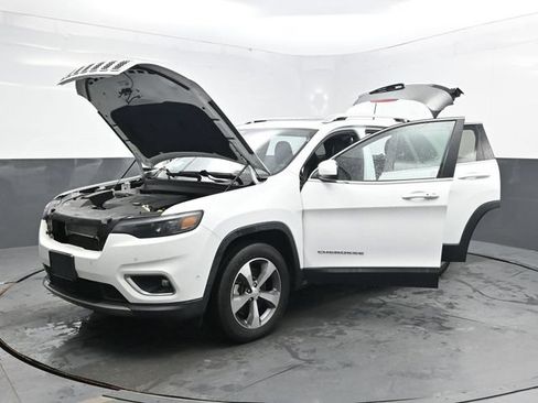 Used 2021 Jeep Cherokee Limited AWD/4WD image 40