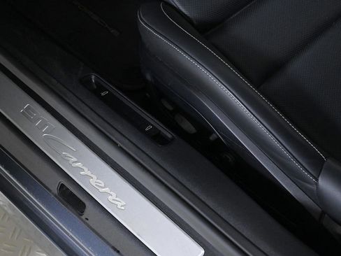 Certified 2025 Porsche 911 Carrera image 24