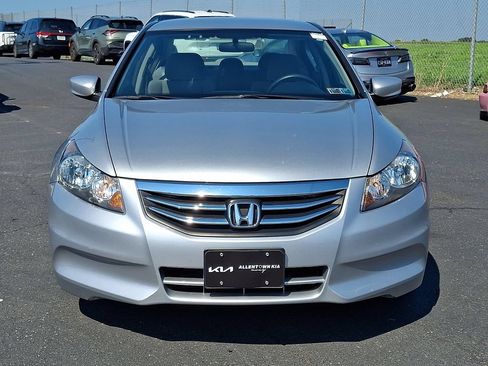 Used 2012 Honda Accord LX image 2