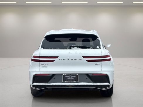 New 2026 Genesis GV70 2.5T Advanced image 4