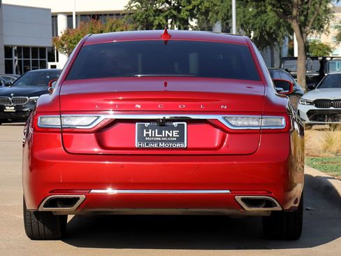 Used 2020 Lincoln Continental w/ Premium Package image 10