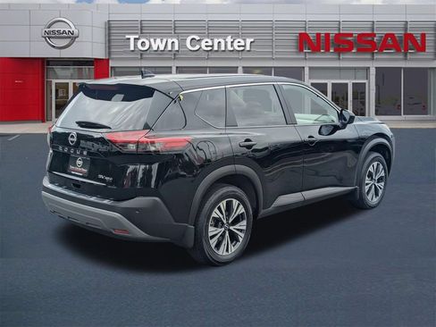 Certified 2023 Nissan Rogue SV AWD/4WD image 7